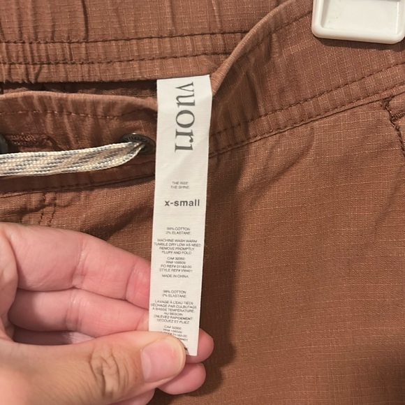 Vuori Ripstop Clay Brown Hiking Athletic Capri Pants Size XS - Picture 2 of 4